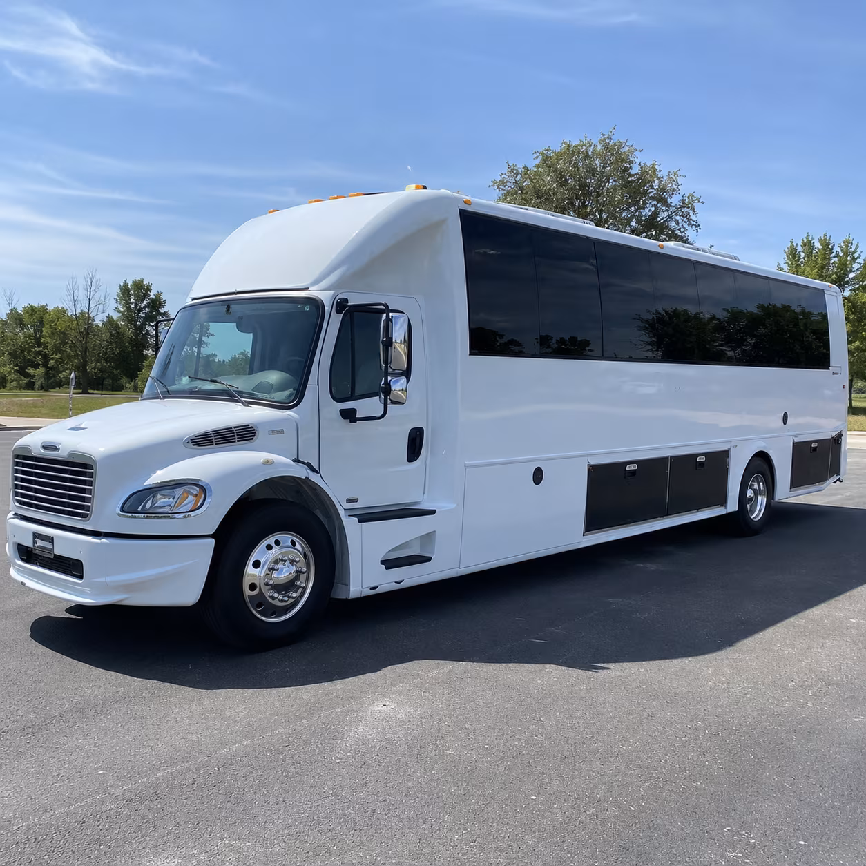 bismarck 40 passenger party bus