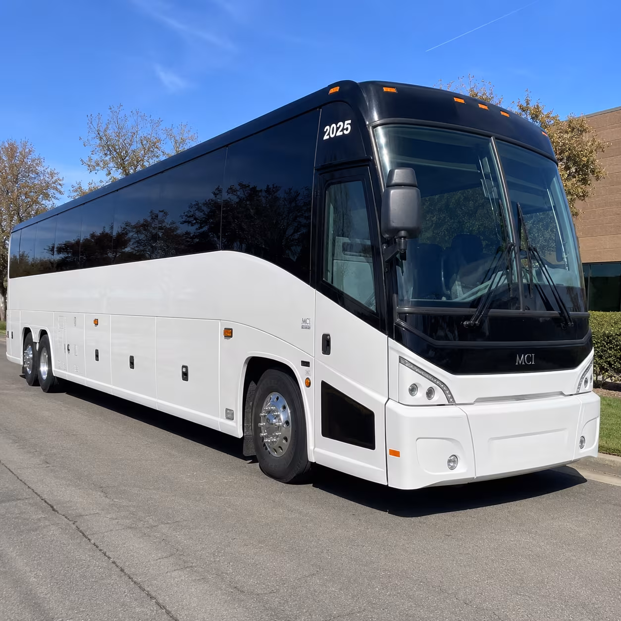 bismarck north dakota state charter bus rental