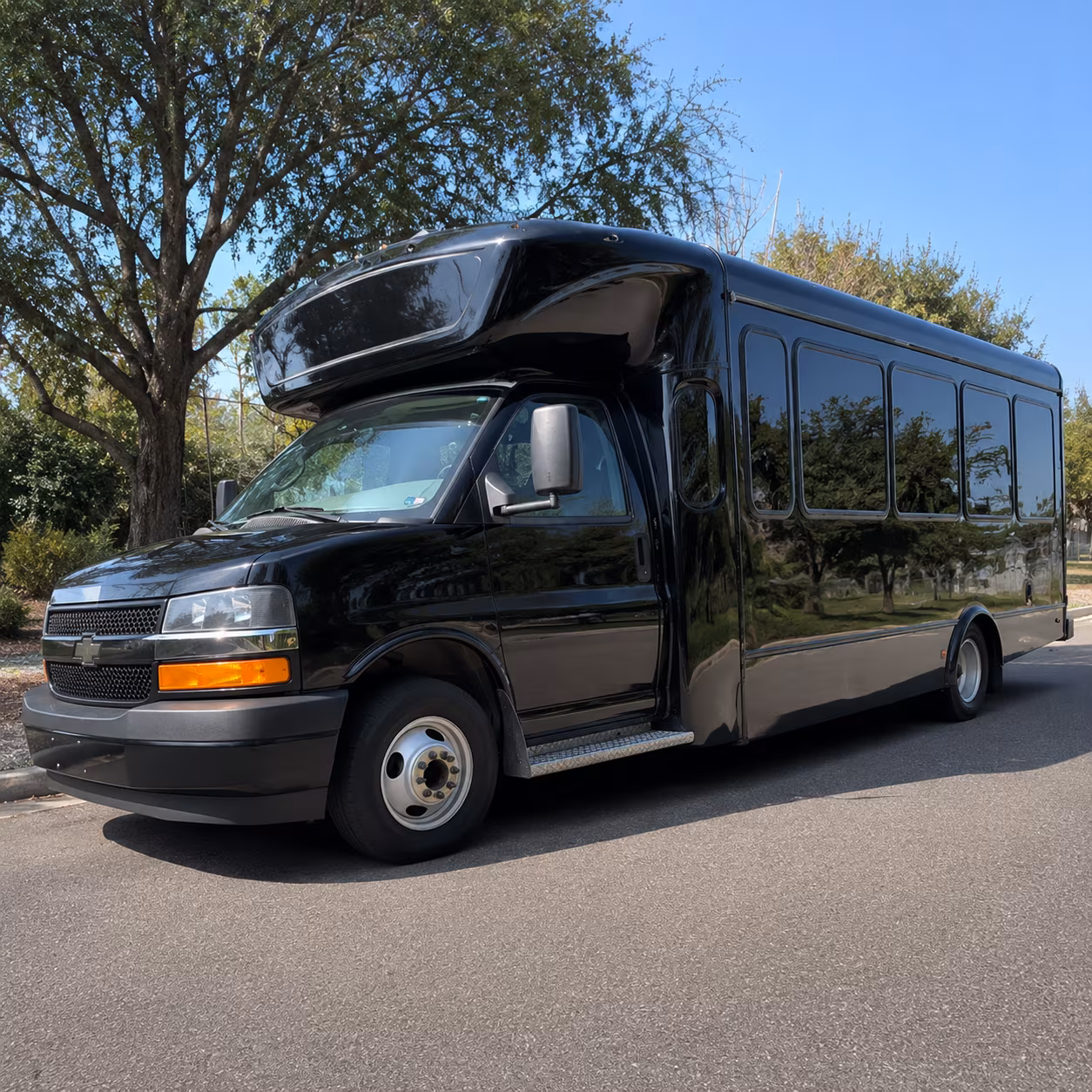 bismarck quinceanera sweet 16 party bus rental