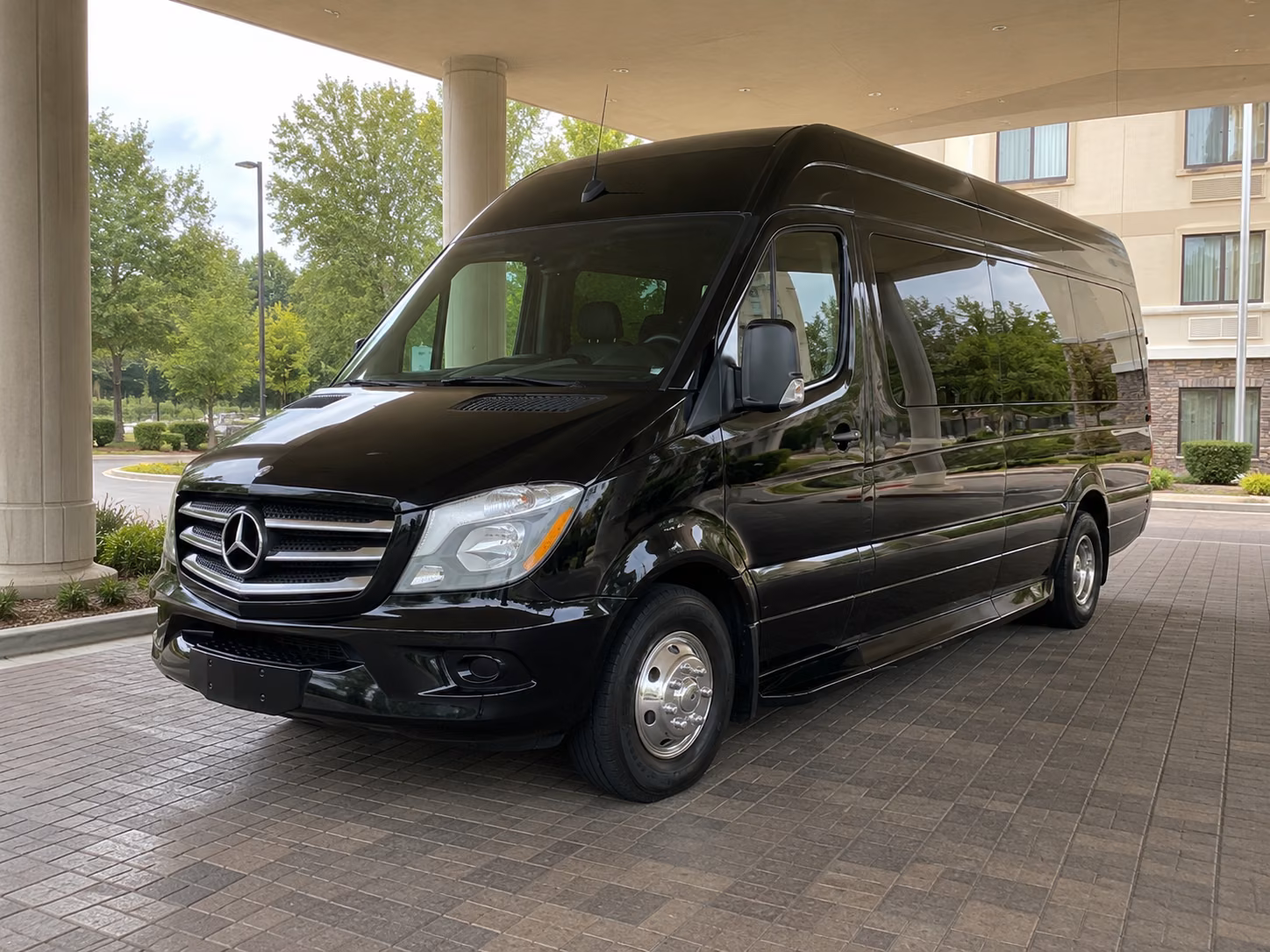 book the perfect ride for your next wedding 2