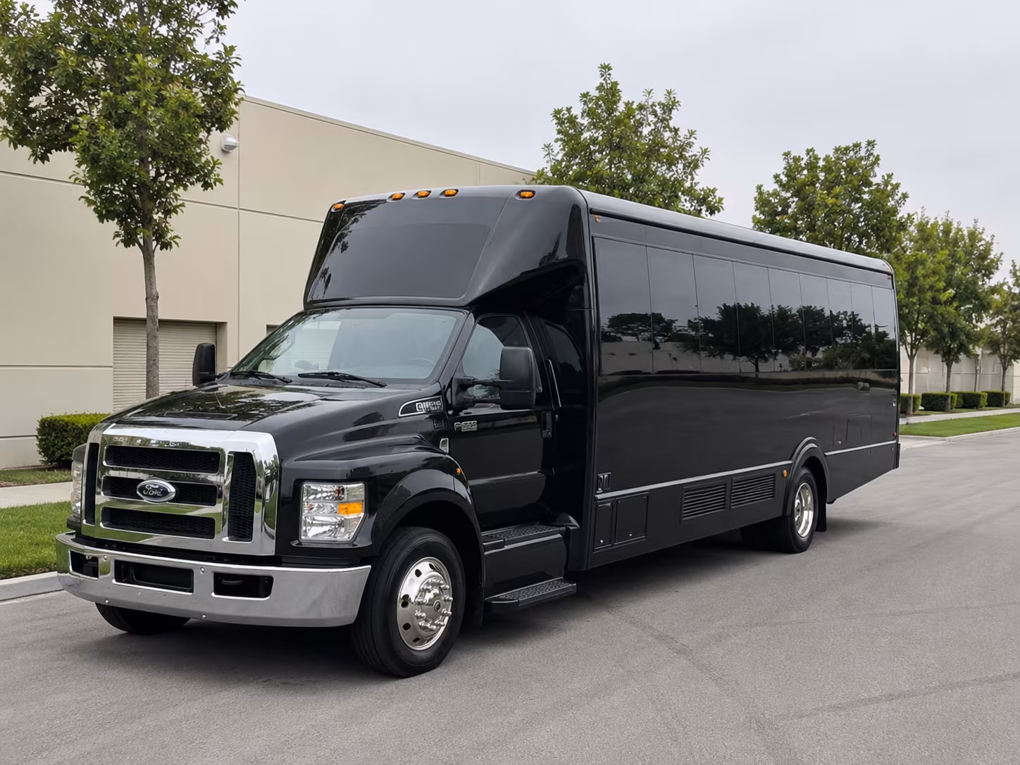 evening reception and networking event buses for bismarck conventions